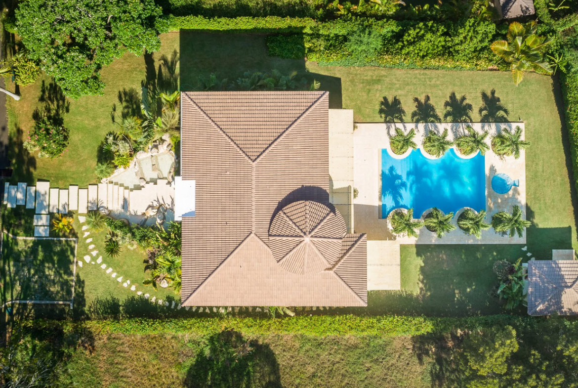 Aerial view of Villa and Pool