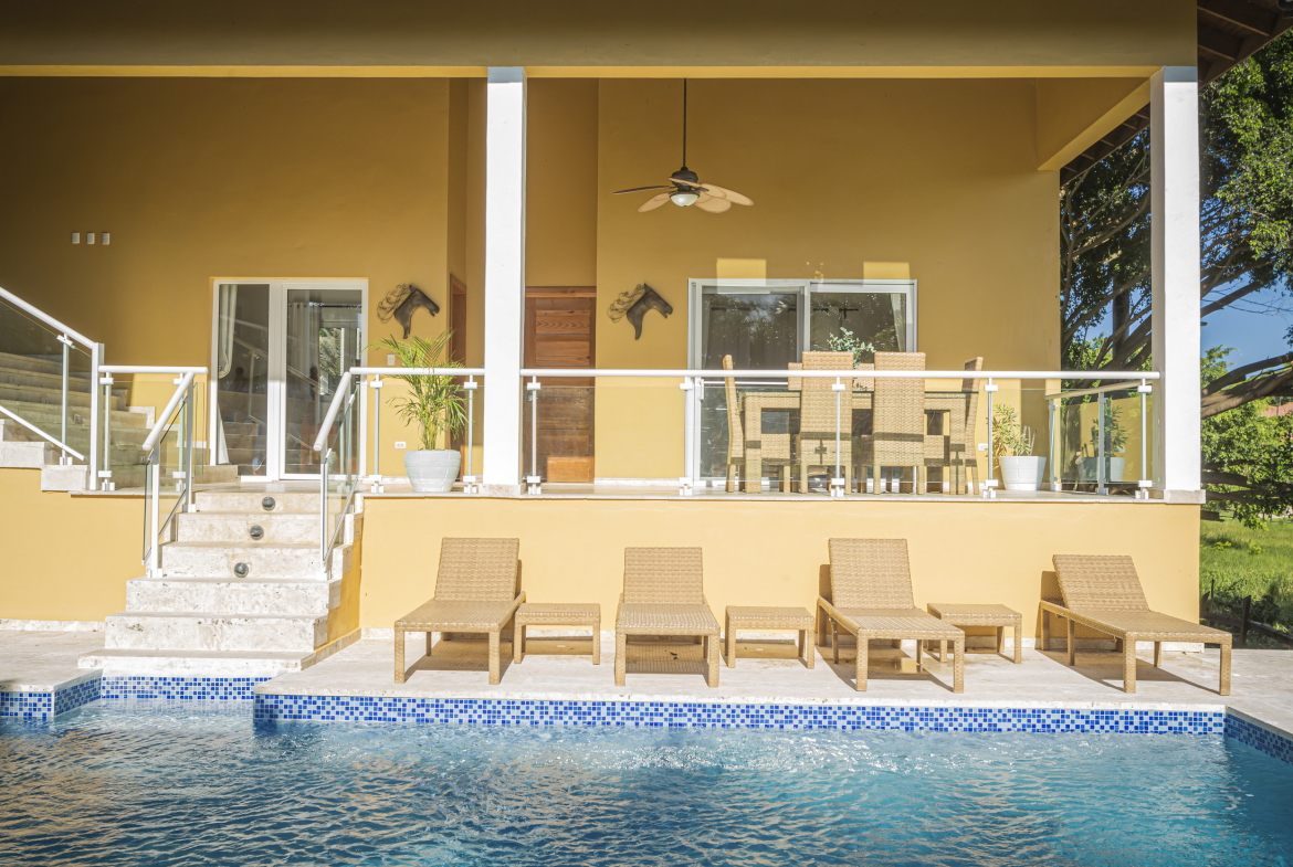 Terramar Villa Patio and Pool