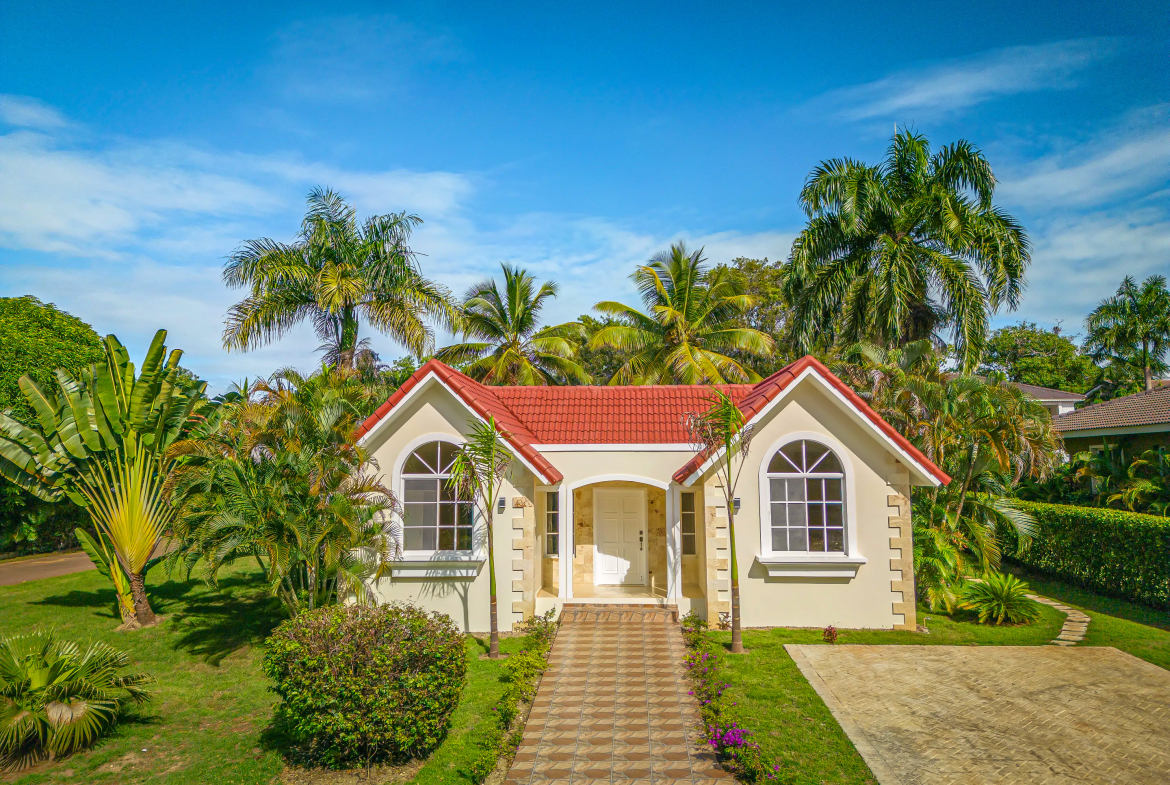 Newly Renovated Hispaniola Villa For Sale