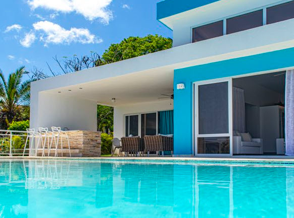 Casa Linda Villa SUNBREEZE for sale Pool and Patio