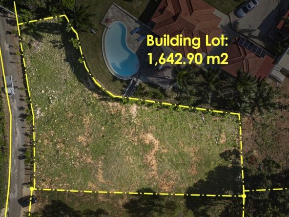 buyDRproperty Building lot for sale in Sosua: 1,642.90 m2. Beautiful ocean view lot. Sosua Real Estate