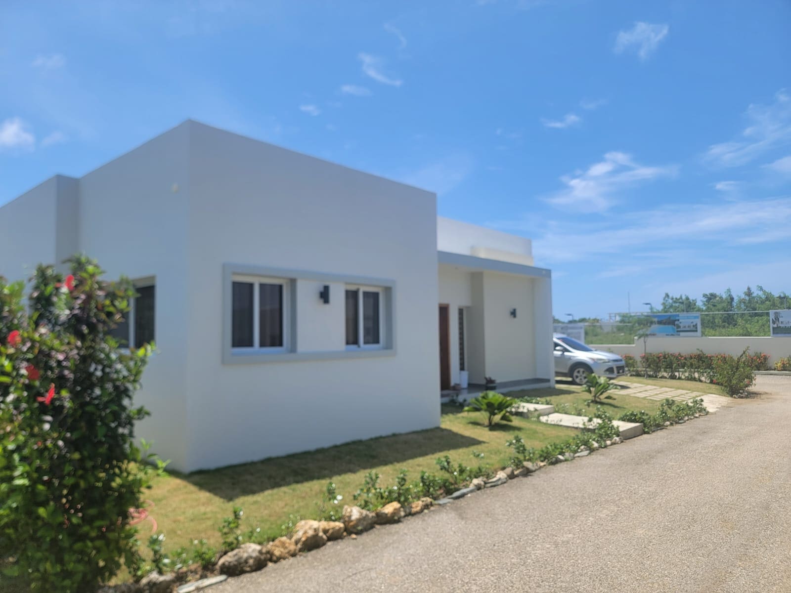 Modern 2-bedroom villa for sale in Villas Tisu Sosua Dominican Republic