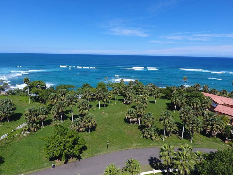 Lot 131 – 8,456 m² Oceanfront Estate Lot in Sea Horse Ranch